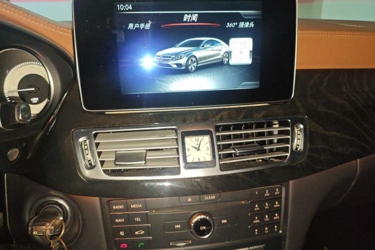 Used Mercedes-Benz CLS 2016 CLS 320 Elegant Edition Audio And AC Panel