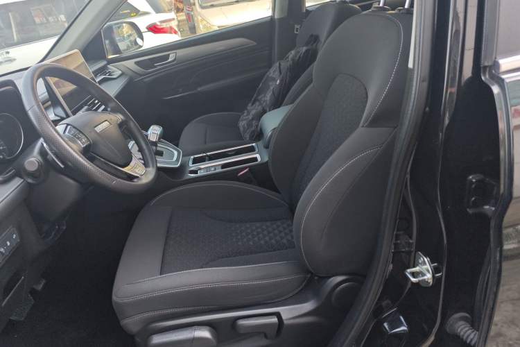 Used Haval M6 2021 PLUS 1.5T DCT Elite Smart Connectivity Model Left Front Seat