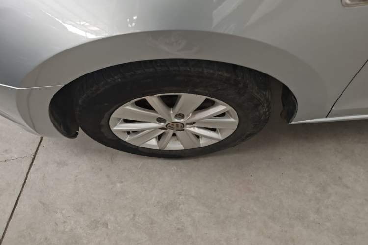 Used Volkswagen Jetta 2015 Value Edition 1.6L Manual Fashionable Style