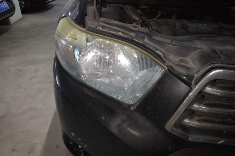 Used Toyota Highlander 2011 2.7L Two-Wheel Drive 7-Seater Luxury Navigation Edition
