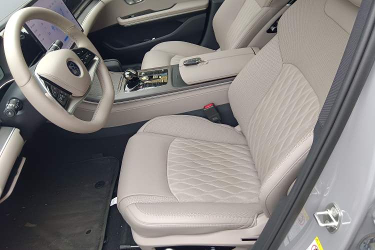 Used BYD Han 2025 DM-i 125KM LiDAR-Powered Intelligent Driving Model