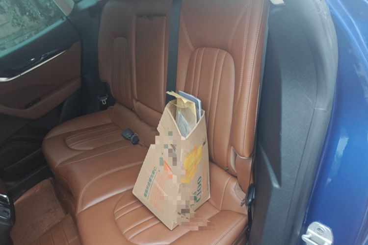 Used Maserati Levante 2016 3.0T Standard Edition Left Rear Seat