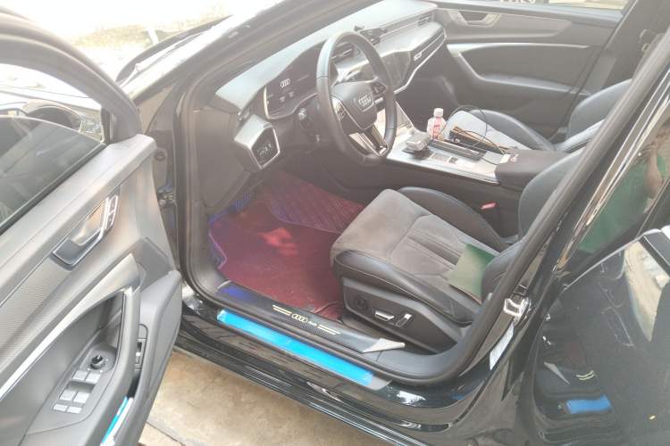 Used Audi A6L 2023 Revised 45 TFSI Prestige Dynamic Edition Driver Seat