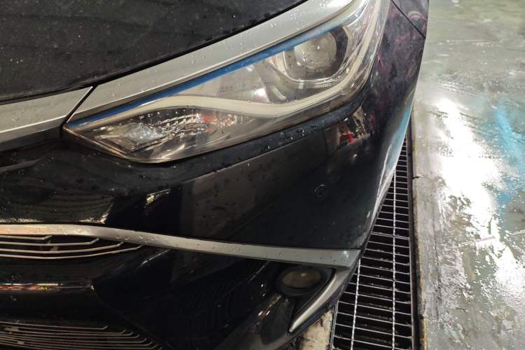 Used Toyota Levin 2016 Dual-Engine 1.8H GS E-CVT Elite Model with Sunroof