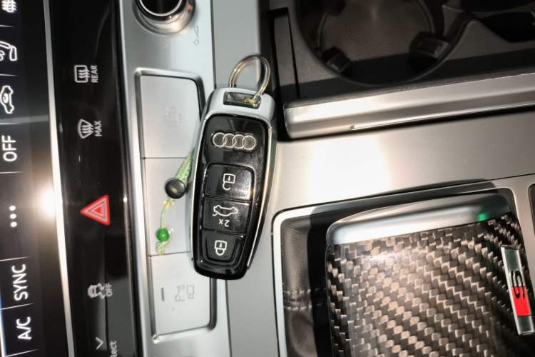 Used Audi A7L 2024 45TFSI S-line Dream-Building Edition Flow Crystal Package