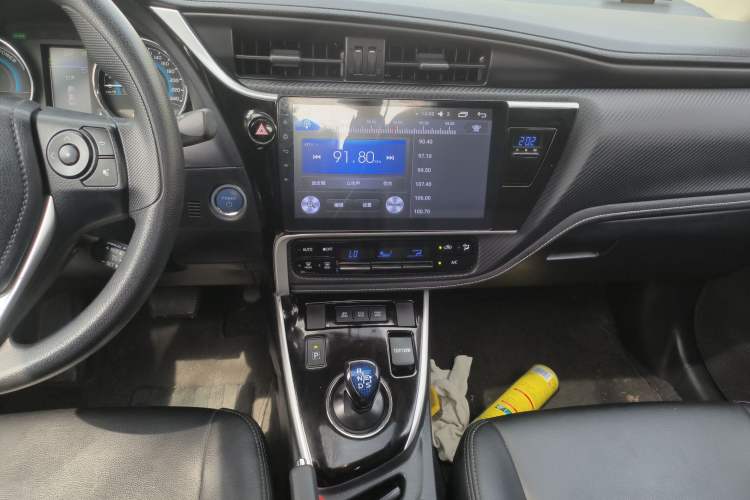 Used Toyota Levin 2017 Revised Dual-Engine 1.8H GS E-CVT Elite Sunroof Version China V Standard
