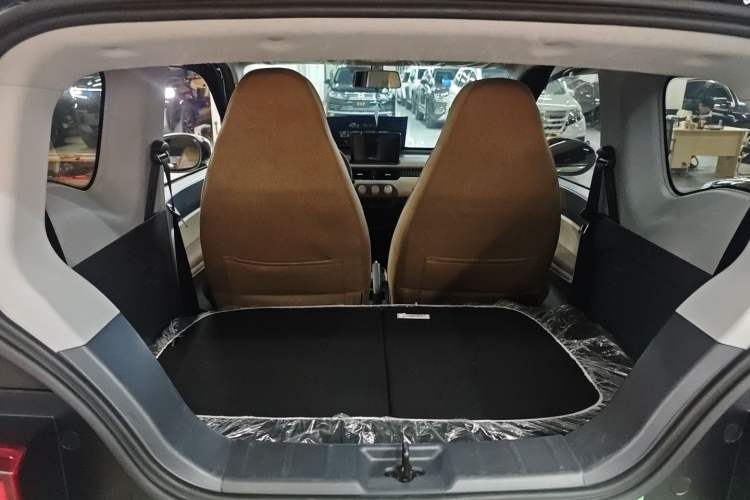 Used Chery QQ Ice Cream 2024 Edition Youth Version 205km Sundae