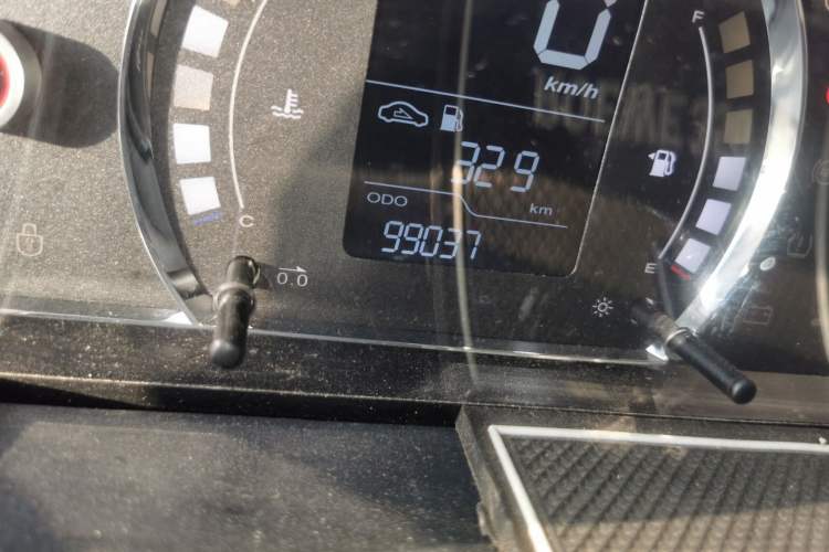 Used Roewe 350 2014 1.5L Manual Xunchi Edition