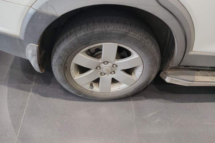 Used Chevrolet Captiva 2014 2.4L Two-Wheel Drive Urban Version 7 Seats