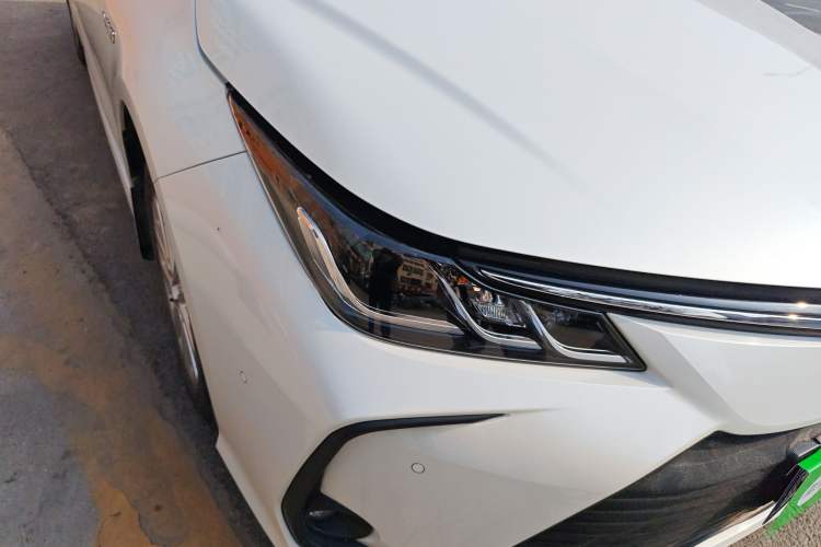 Used Toyota Corolla 2022 Dual-Motor 1.8L E-CVT Pioneer Edition