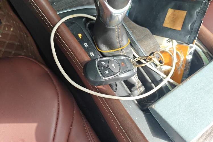 Used Buick Envision 2017 20T Two-Wheel Drive Elite Version Vehicle Key