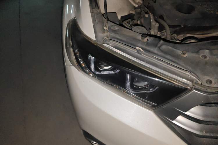 Used Toyota Highlander 2012 2.7L Two-Wheel Drive 7-Seater Luxury Edition
