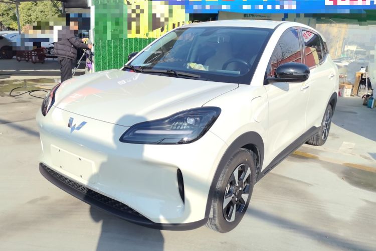 Used Wuling Bingo PLUS 2024 330 km Range Five-Seater Version
