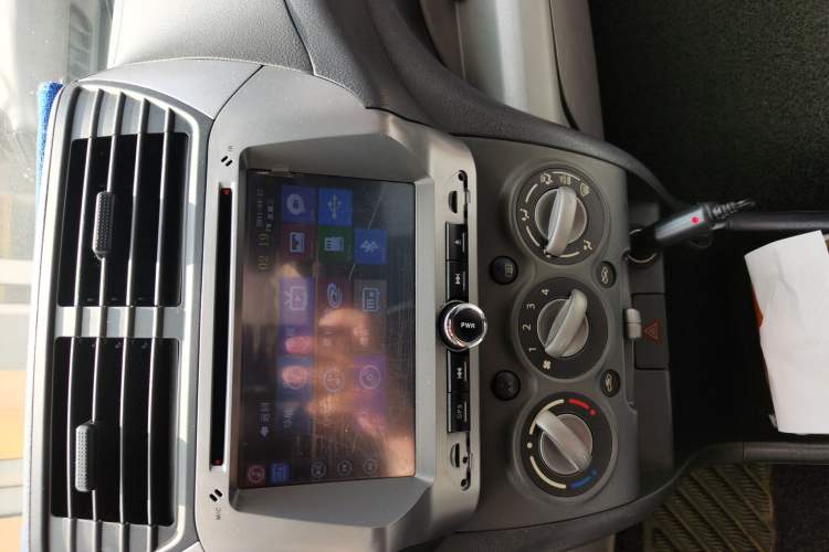 Used Suzuki Alto 2013 1.0L Automatic Luxury Model Audio And AC Panel