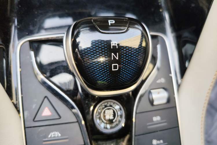 Used BYD Song PLUS New Energy 2021 DM-i 110KM Flagship PLUS Gear Lever