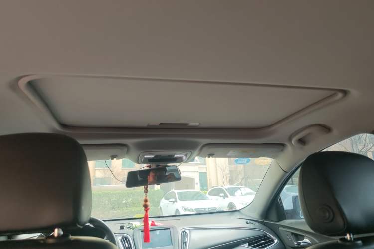 Used Chevrolet Malibu XL 2018 530T Automatic RuiChi Edition Headliner