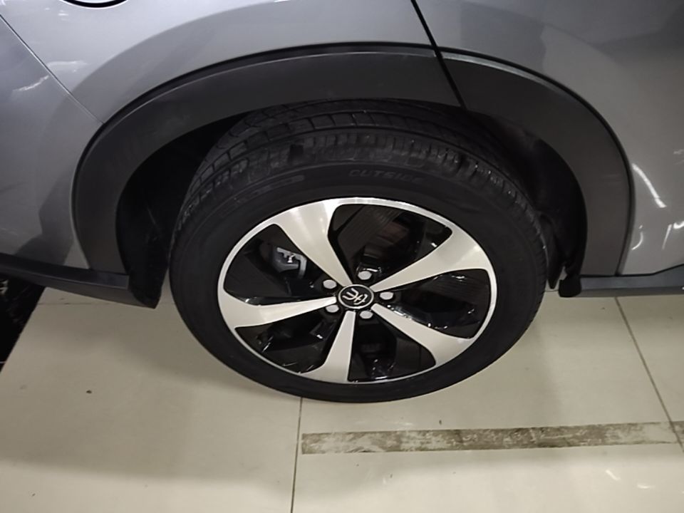 BYD Song PLUS New Energy 2021 DM-i 110KM Flagship PLUS — снимка 11
