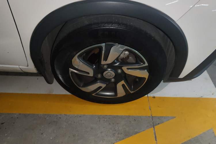 Used Baojun 310W 2018 1.5L Automatic Luxury Version China VI Emission Standard