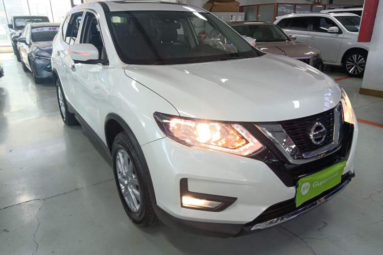 Used Nissan X-Trail 2022 2.0L Two-Wheel Drive Smart Connect & Comfort Edition