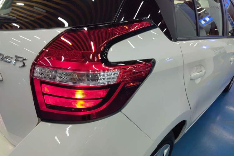 Used Toyota Vios FS 2017 1.5L CVT Fengchi Edition Exterior 3