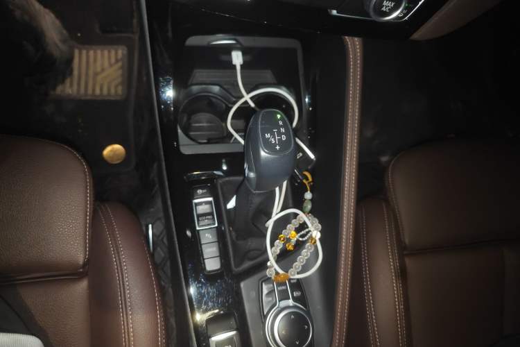 Used BMW X1 New Energy 2020 xDrive30Le Premium Edition Gear Lever