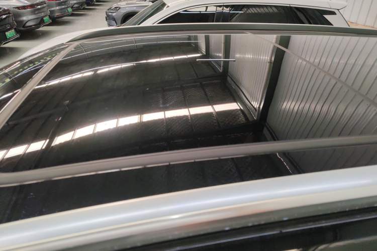 Used BYD Song PLUS New Energy 2023 Champion Edition DM-i 110KM Flagship PLUS Roof