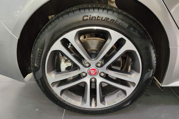 Used Jaguar XEL 2024 2.0T 250 PS R-DYNAMIC S Advanced Sport Edition
