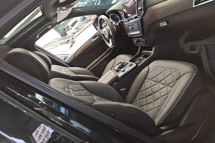 Used Mercedes-Benz GLS 2018 Facelifted GLS 500 4MATIC
