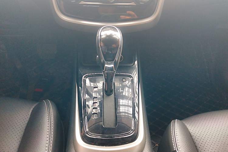 Used Nissan Tiida 2021 1.6L CVT Smart Drive Edition Gear Lever