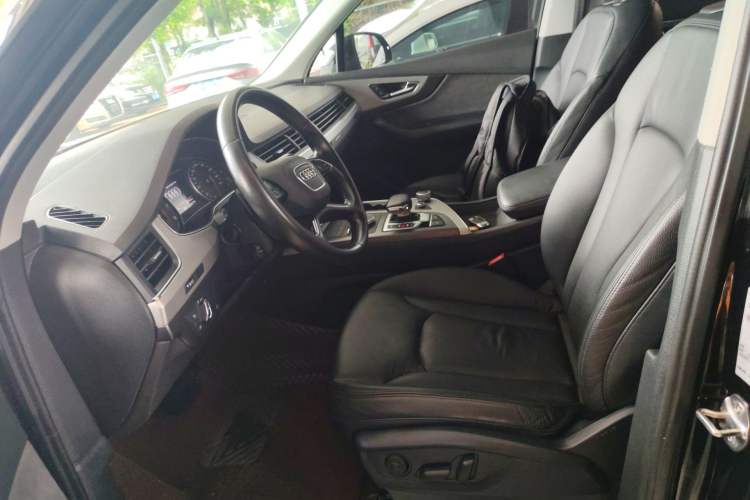 Used Audi Q7 2015 35 TFSI Ambition Edition
