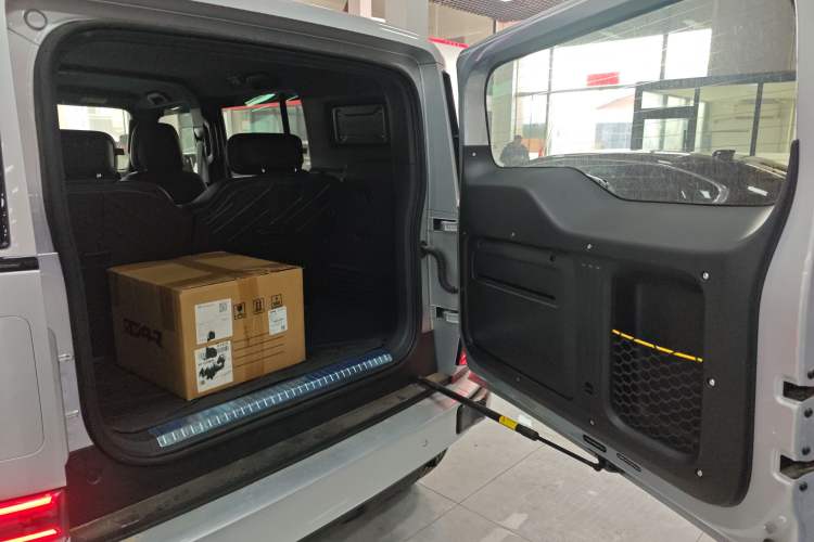 Used iCAR V23 2025 501 Four-Wheel Drive Intelligent Driving Version