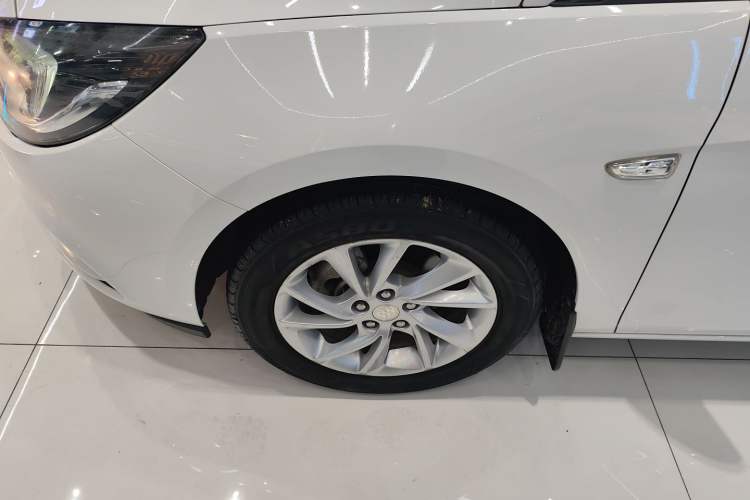 Used Buick Verano 2016 Hatchback 15S Automatic Leading Model
