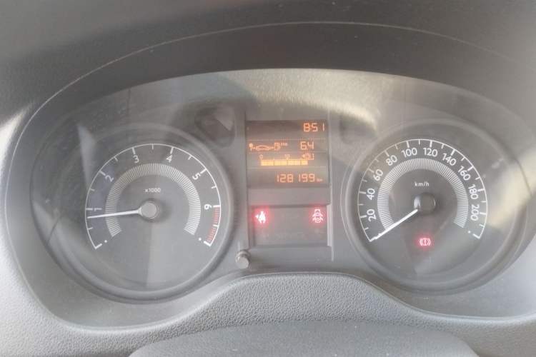 Used Peugeot 301 2016 1.6L Manual Comfort Edition