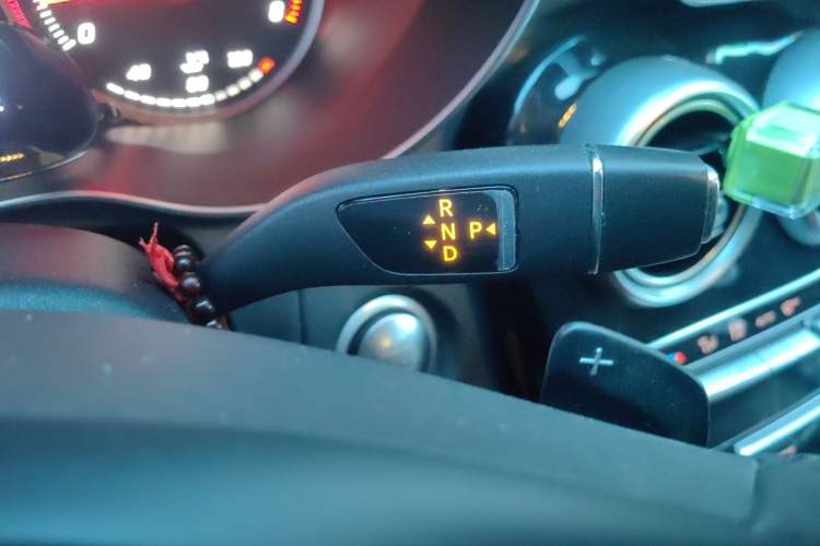 Used Mercedes-Benz GLC 2016 GLC 200 4MATIC Gear Lever