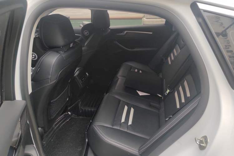 Used BYD Qin Pro New Energy 2019 EV Super Edition High-Power Smart Connect Luxurious Model
