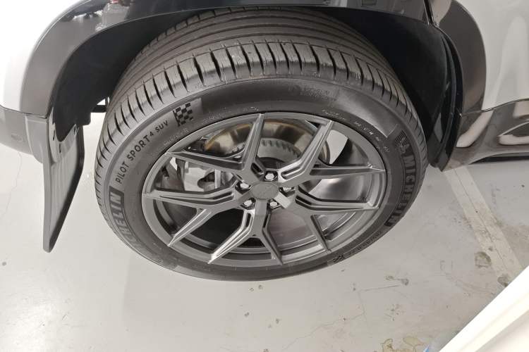 Used Land Rover Defender 2024 110 3.0T P400 X-DYNAMIC HSE