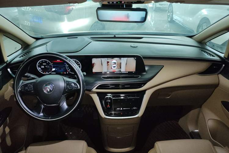 Used Buick GL8 2021 ES Land Cruiser 653T Luxury Edition