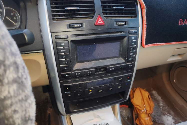 Used BAIC E Series 2013 Sedan 1.5L Automatic Lotte Edition
