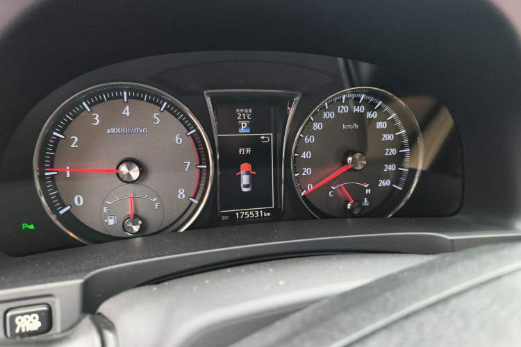 Used Toyota Crown 2015 2.0T Fashion Edition Instrument Cluster