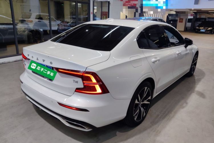 Used Volvo S60 2021 T4 Zhiyuan Sport Edition Rear Right 45 Deg