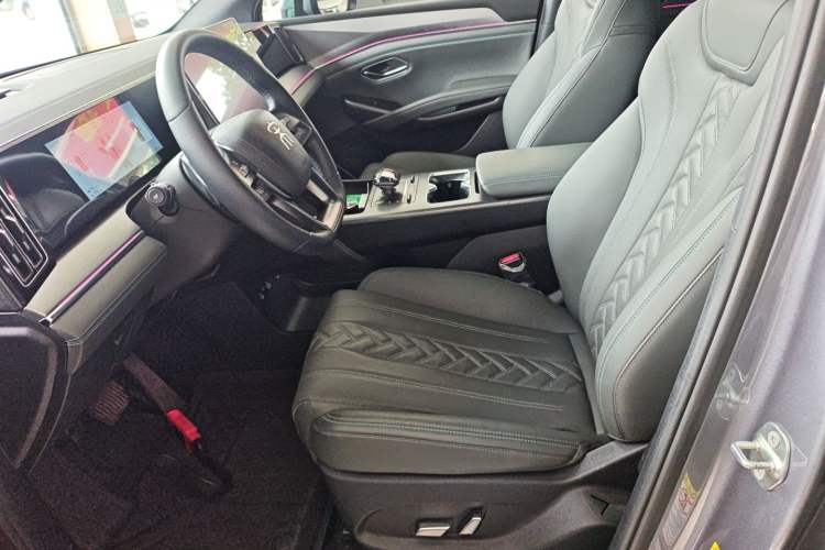 Used BYD Song L DM-i 2025 Intelligent Driving Version 112 km Beyond-Range Type
