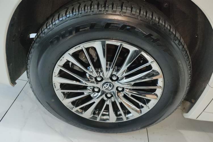 Used Toyota Alphard 2021 Dual-Engine 2.5L Prestige Edition
