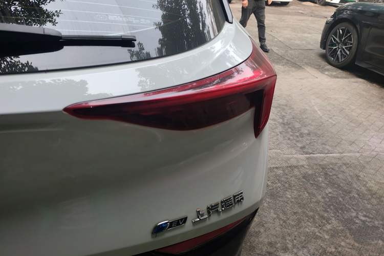 Used Buick Velite 6 2022 Connected Fashion PLUS