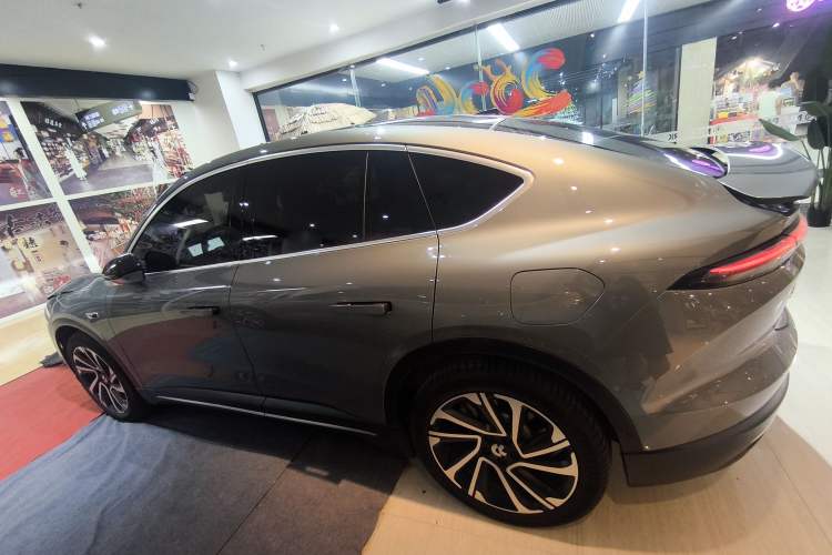 Used Nio EC6 2024 75 kWh