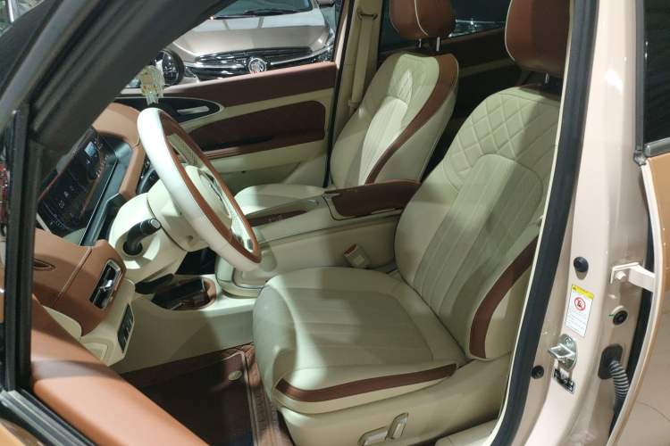 Used ORA Good Cat 2023 401 km Standard Range Prestige Version Lithium Iron Phosphate