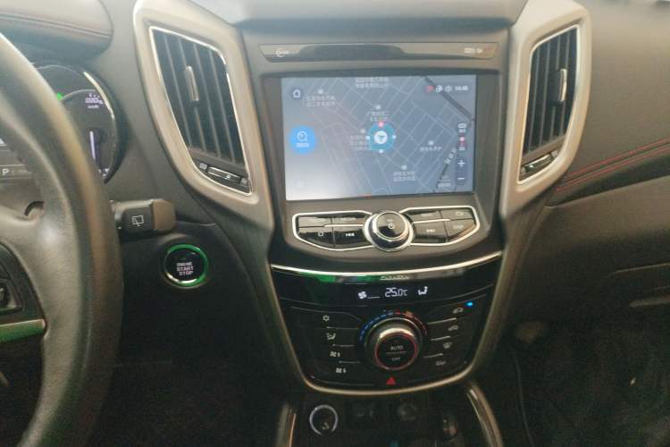 Used CHANGAN CS75 2017 Shangkui Edition 1.5T Automatic Fengyue Model
