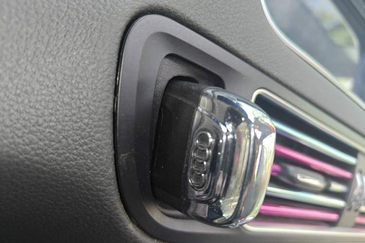 Used Audi Q5 2015 40 TFSI Technology Edition
