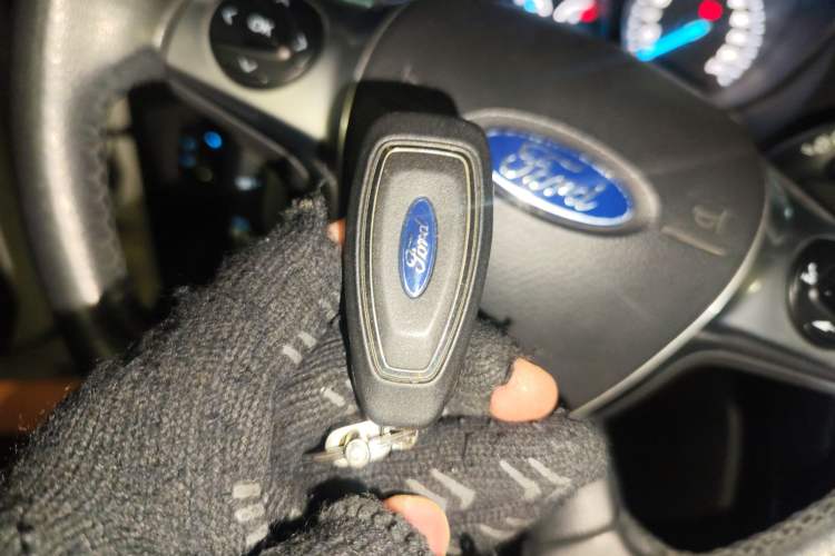 Used Ford Kuga 2013 2.0L GTDi Four-Wheel-Drive Sport Model