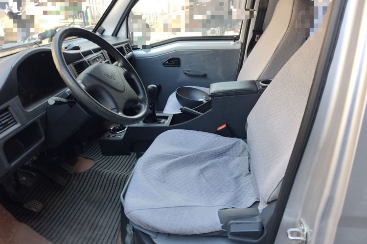 Used Wuling Zhiguang 2023 1.5L Practical Version 5/7 Seats