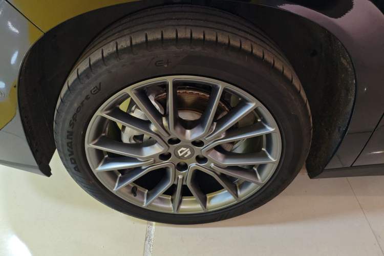 Used Leapmotor C10 2026 605 Enjoyment Edition Left Front Wheel Hub